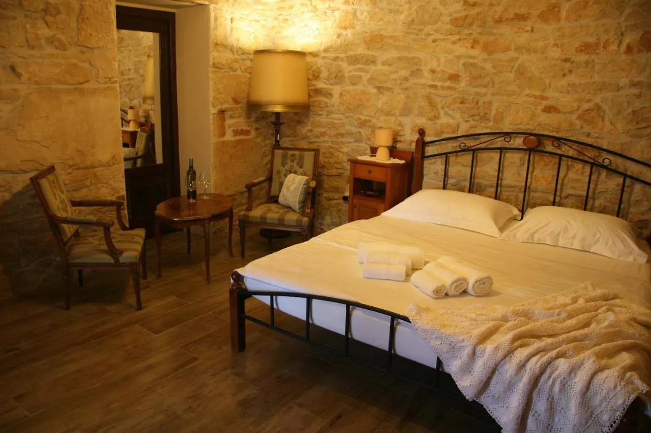 Apartments Sena Pula Croatia