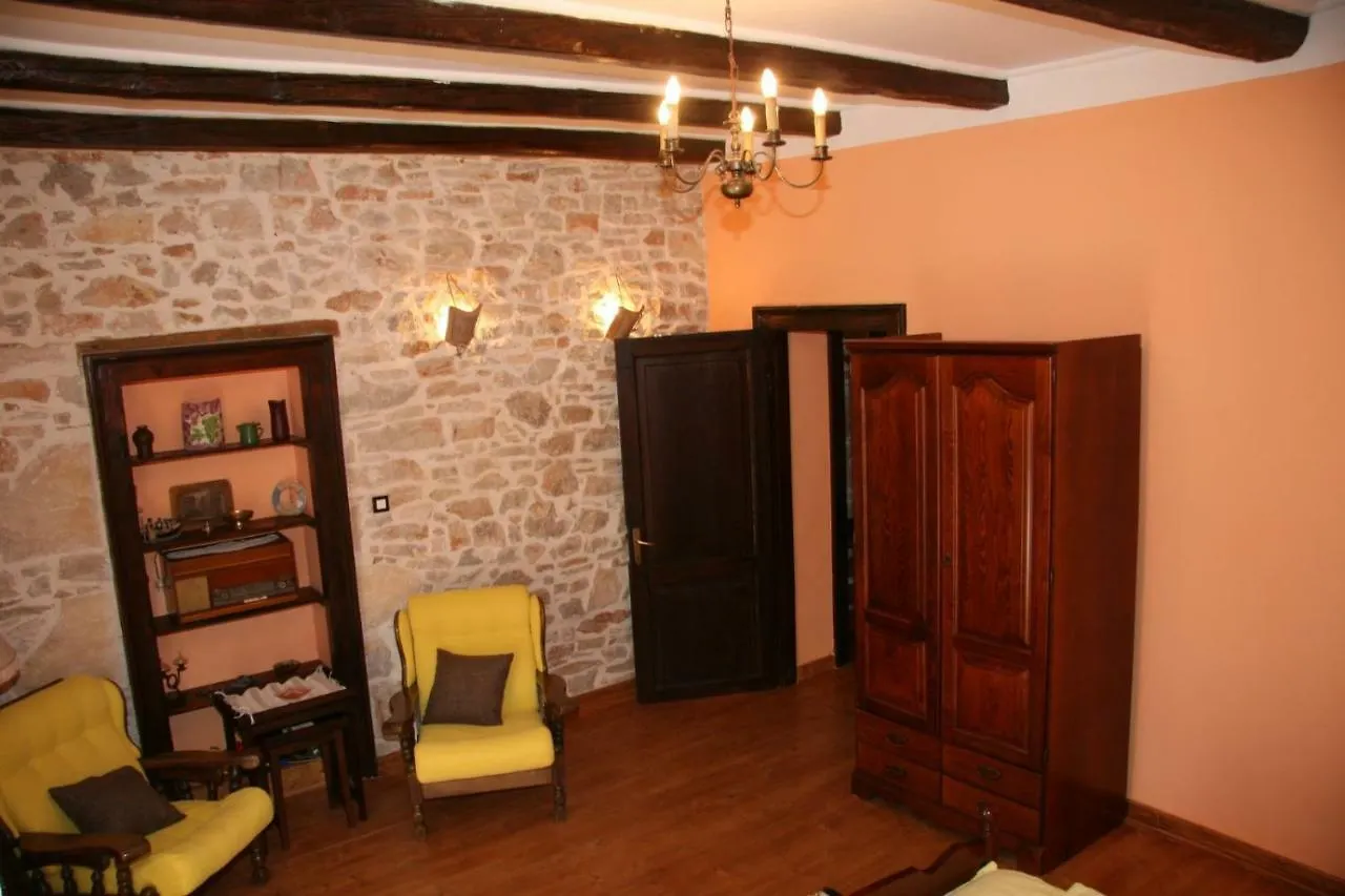 Apartments Sena Pula
