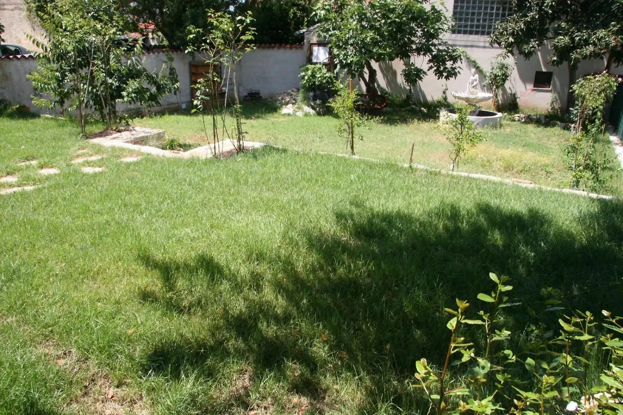 Apartments Sena Pula Croatia